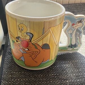 VTG 1988 Looney Tunes Cartoon Mug with Tweety and Sylvester